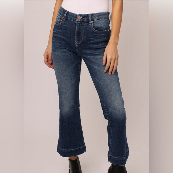 Dear John JEANNE SUPER HIGH RISE CROPPED FLARE JEANS Medium Wash Women’s size 25 - Picture 1 of 8